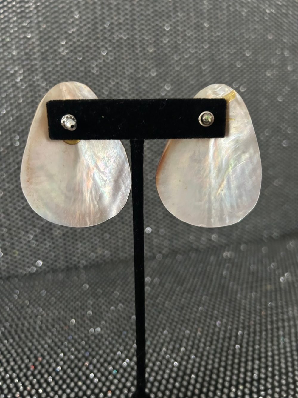 Natural Pink iridescent Mother-of-Pearl Teardrop Earrings - Picture 2 of 4